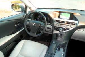 Lexus RX450 (5)