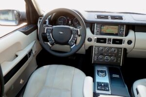 Range Rover TDV8 2012 (8)