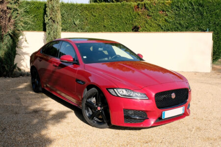 Jaguar XF (1)