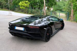 Lambo Aventador (2)