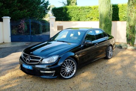 Mercedes C63 Amg (3)