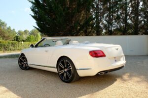 Bentley V8 Cabriolet (2)