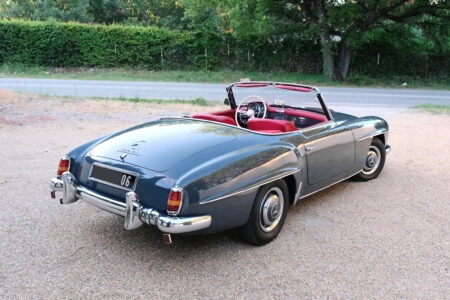 Mercedes 190SL (2)