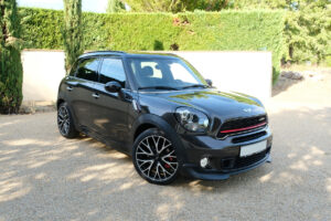 Mini Countryman JCW (1)
