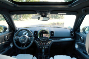 Mini Countryman dark blue (10)