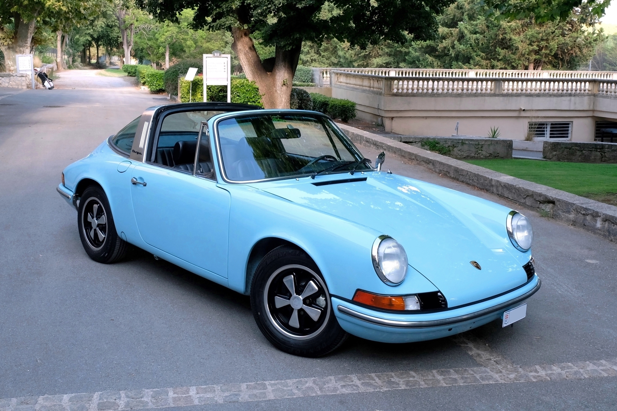 Porsche 911 T Targa (1)