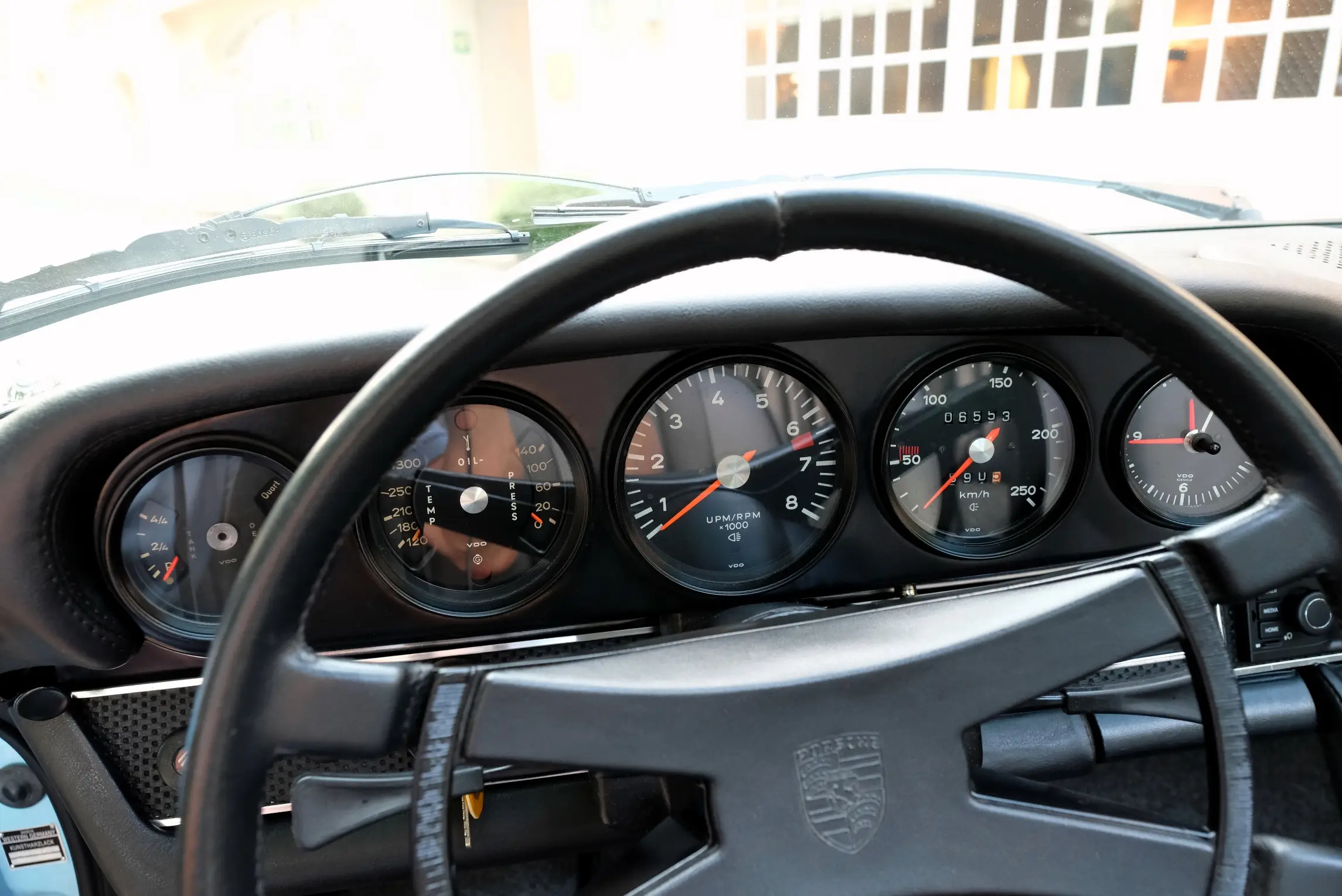 Porsche 911 T Targa (14)