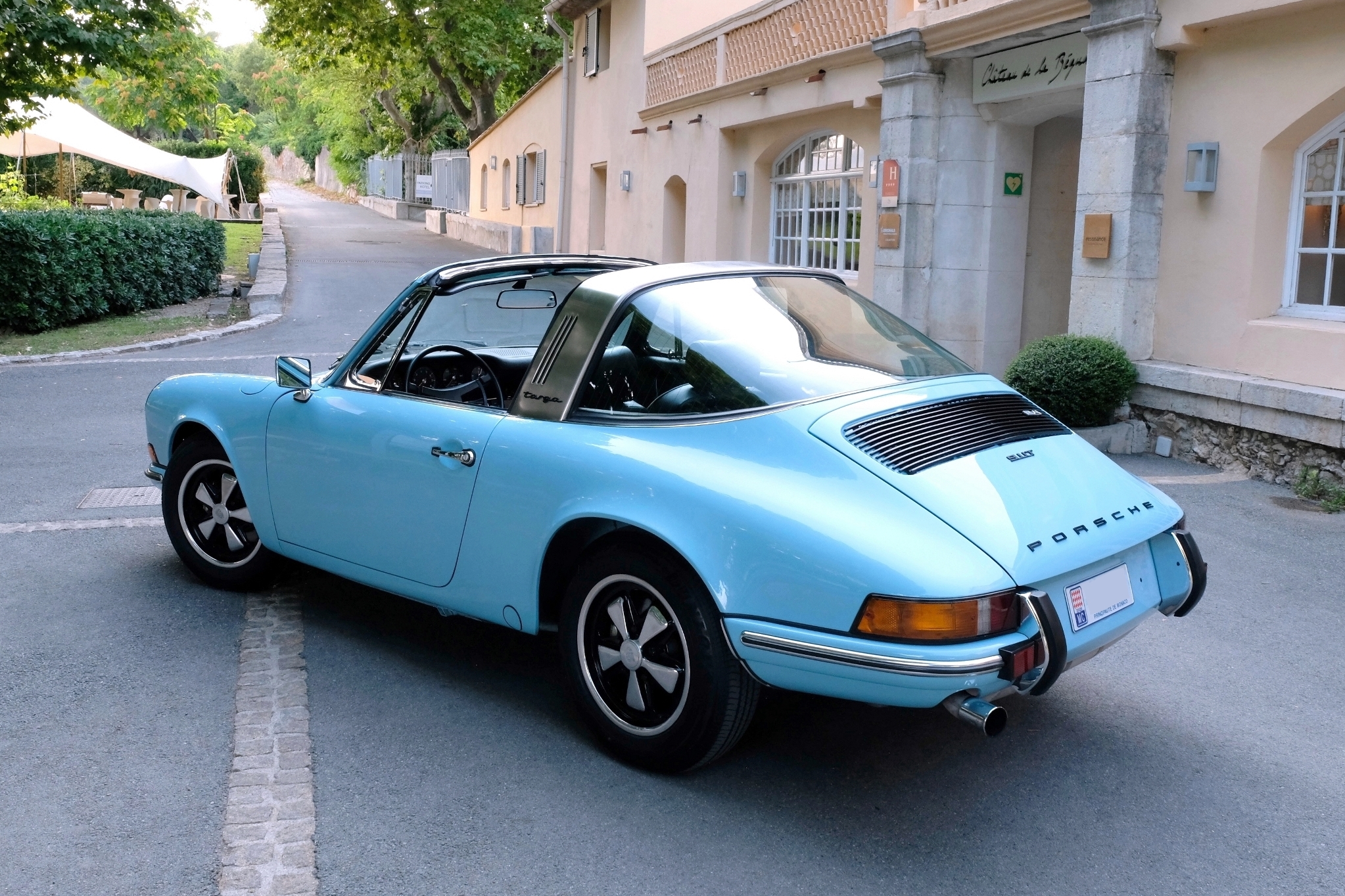 Porsche 911 T Targa (2)
