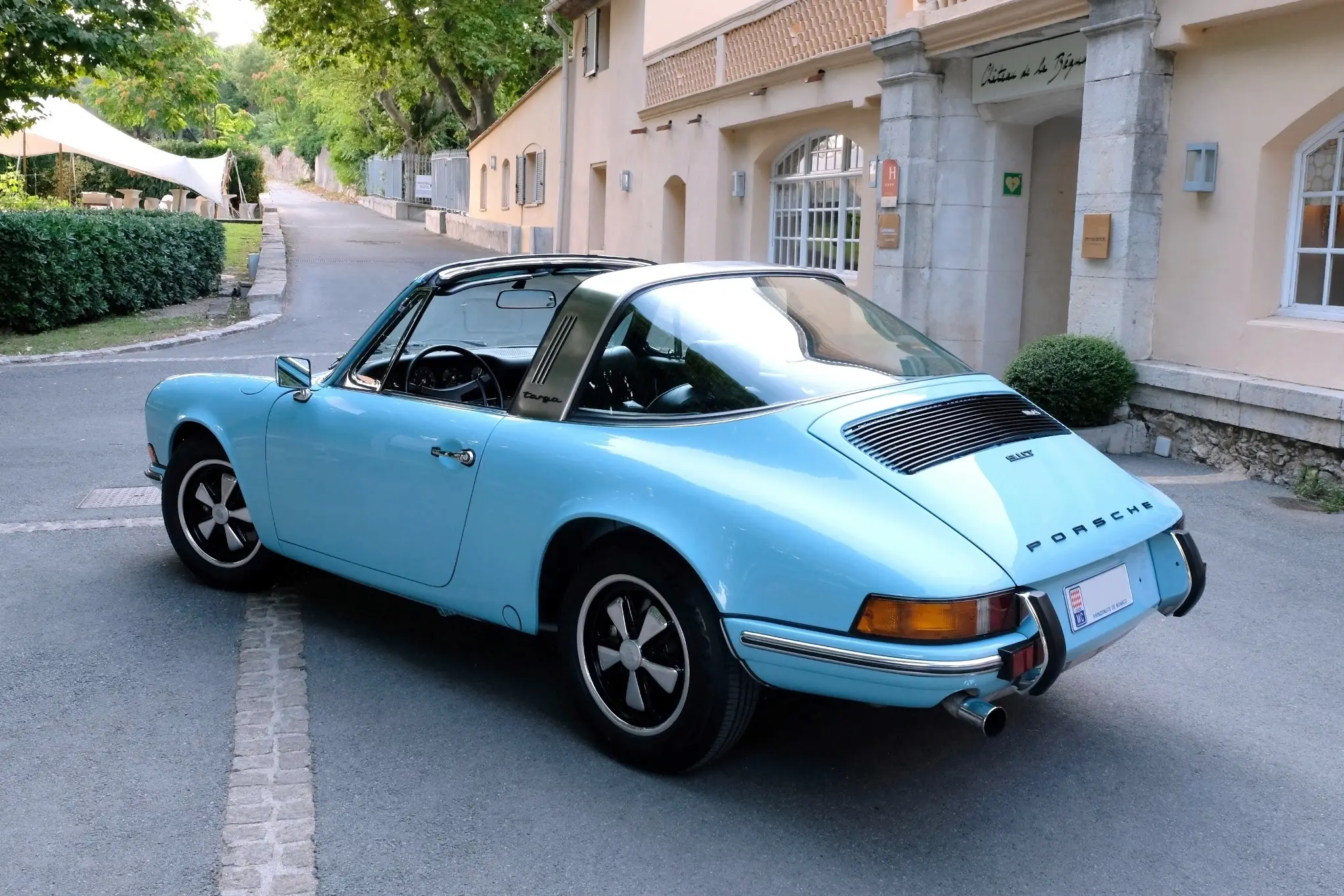 Porsche 911 T Targa (2)