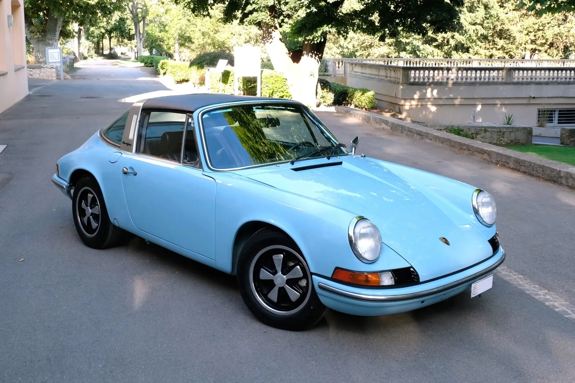 Porsche 911 T Targa (21)