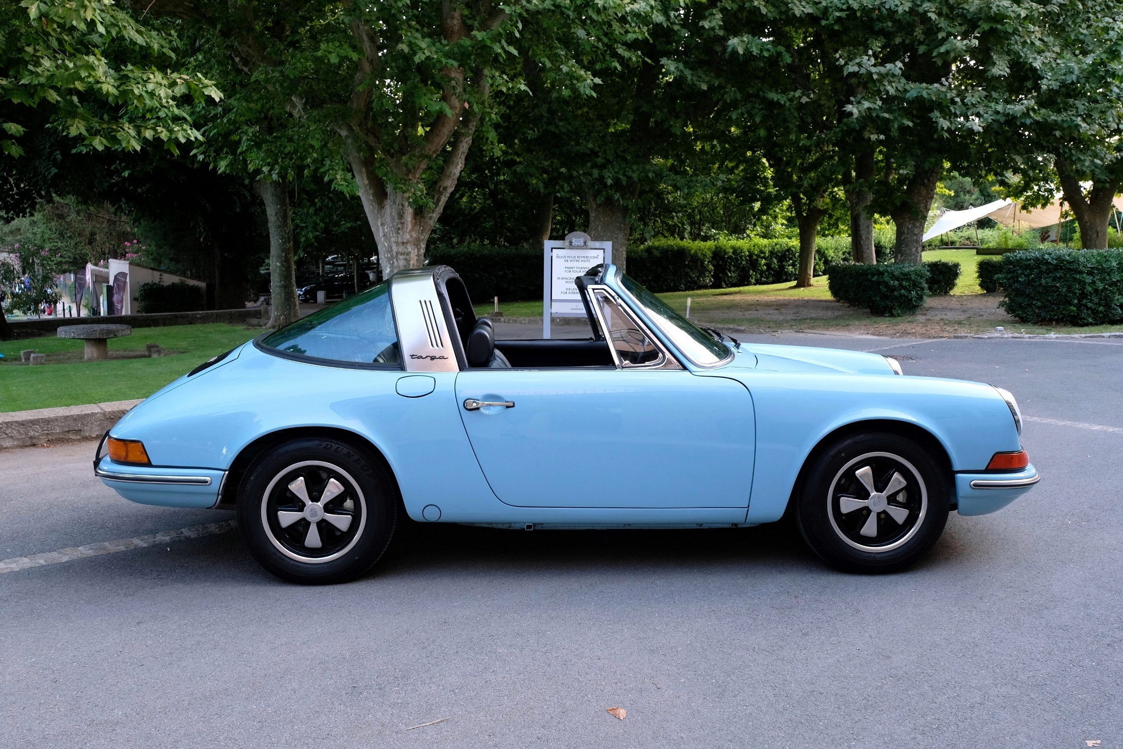 Porsche 911 T Targa (7)