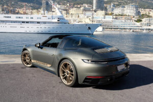 Porsche 992 GTS (2)