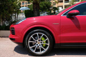 Porsche Cayenne Hybrid (12)