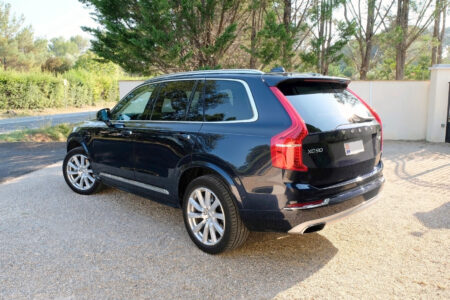Volvo XC90 (2)