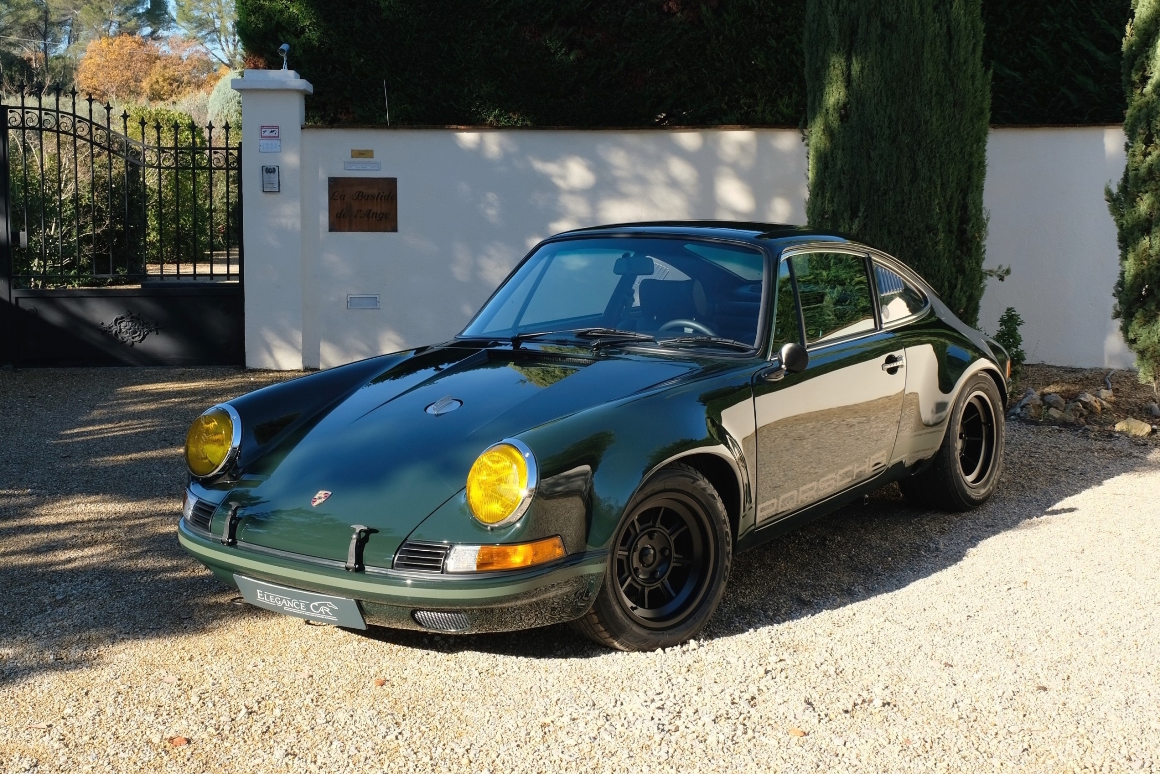Porsche 911 Backdate (1)