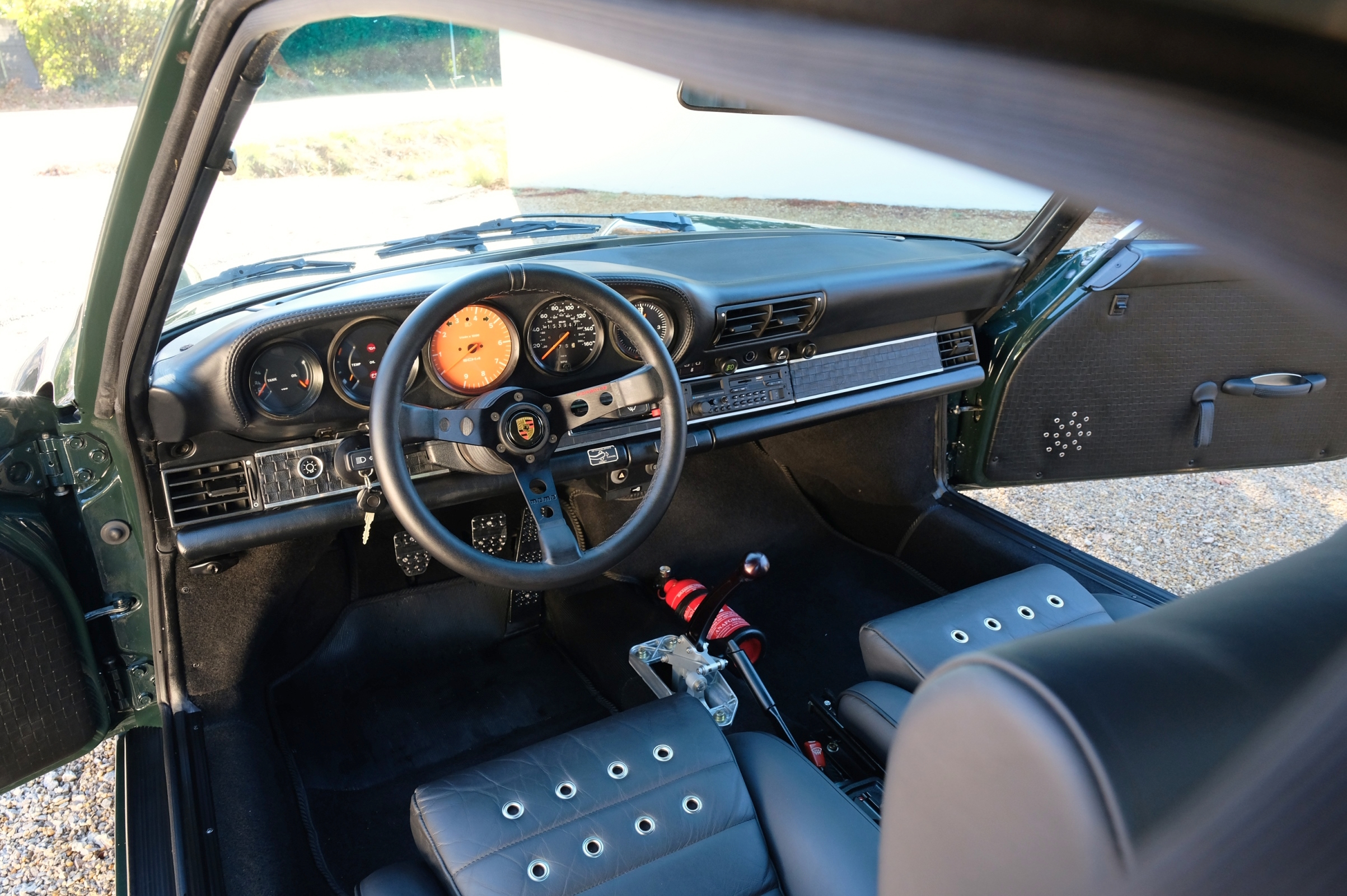 Porsche 911 Backdate (11)