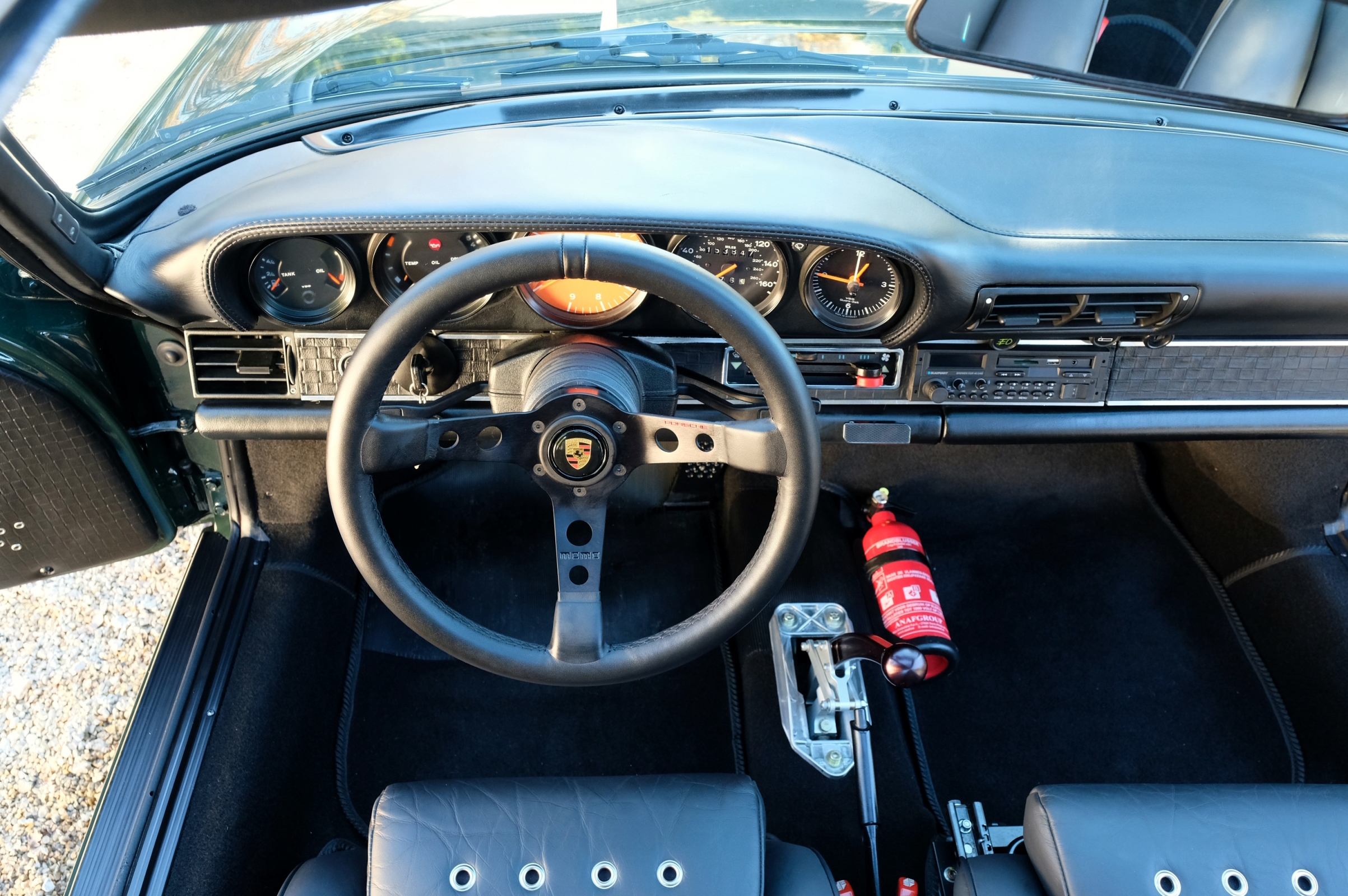 Porsche 911 Backdate (12)