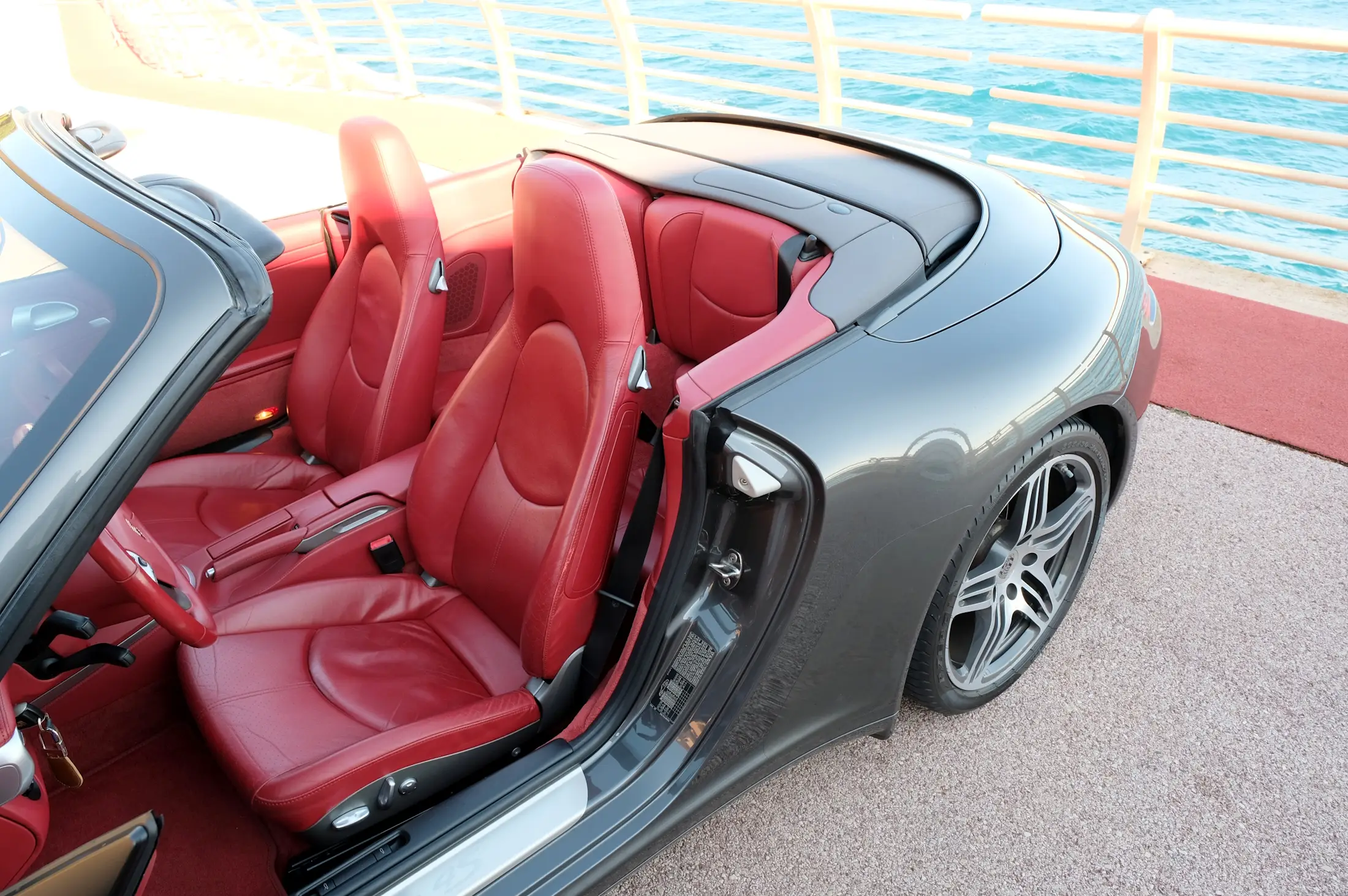 Porsche 997 C4S Cabrio (10)