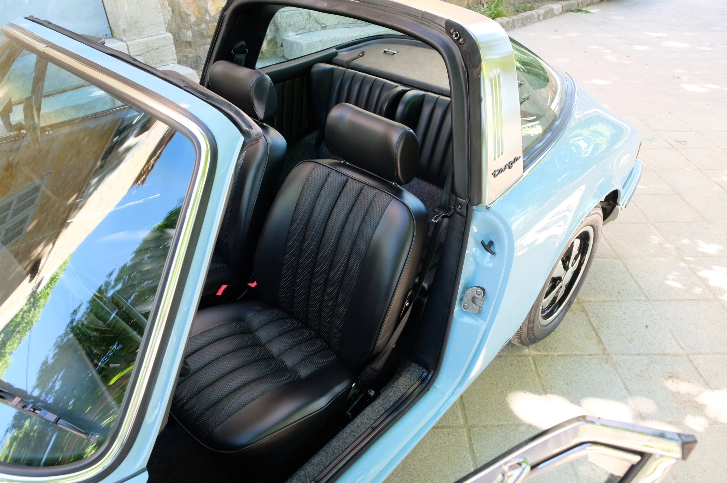 Porsch 911 Targa 2.4 (14)