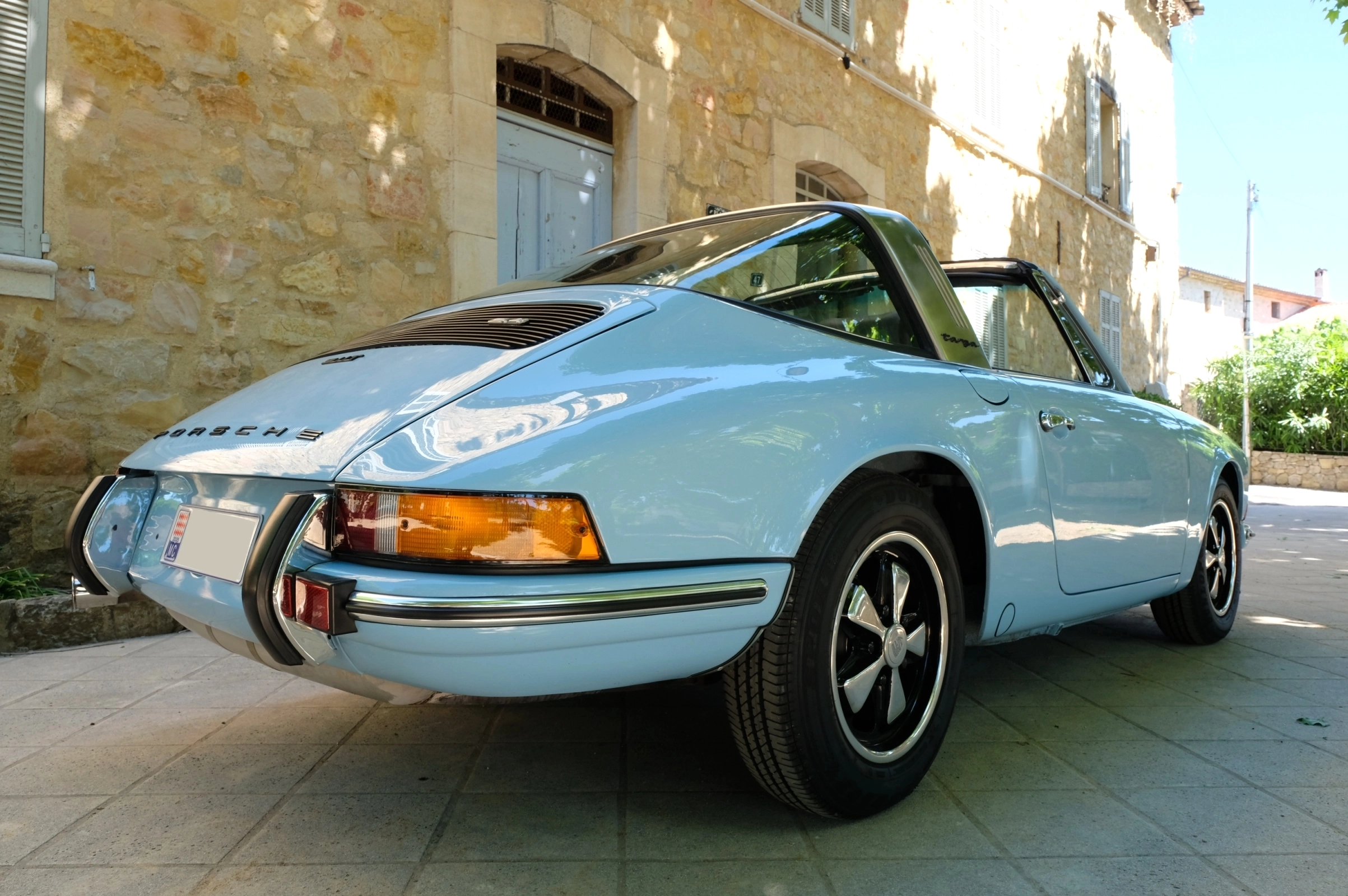 Porsch 911 Targa 2.4 (19)