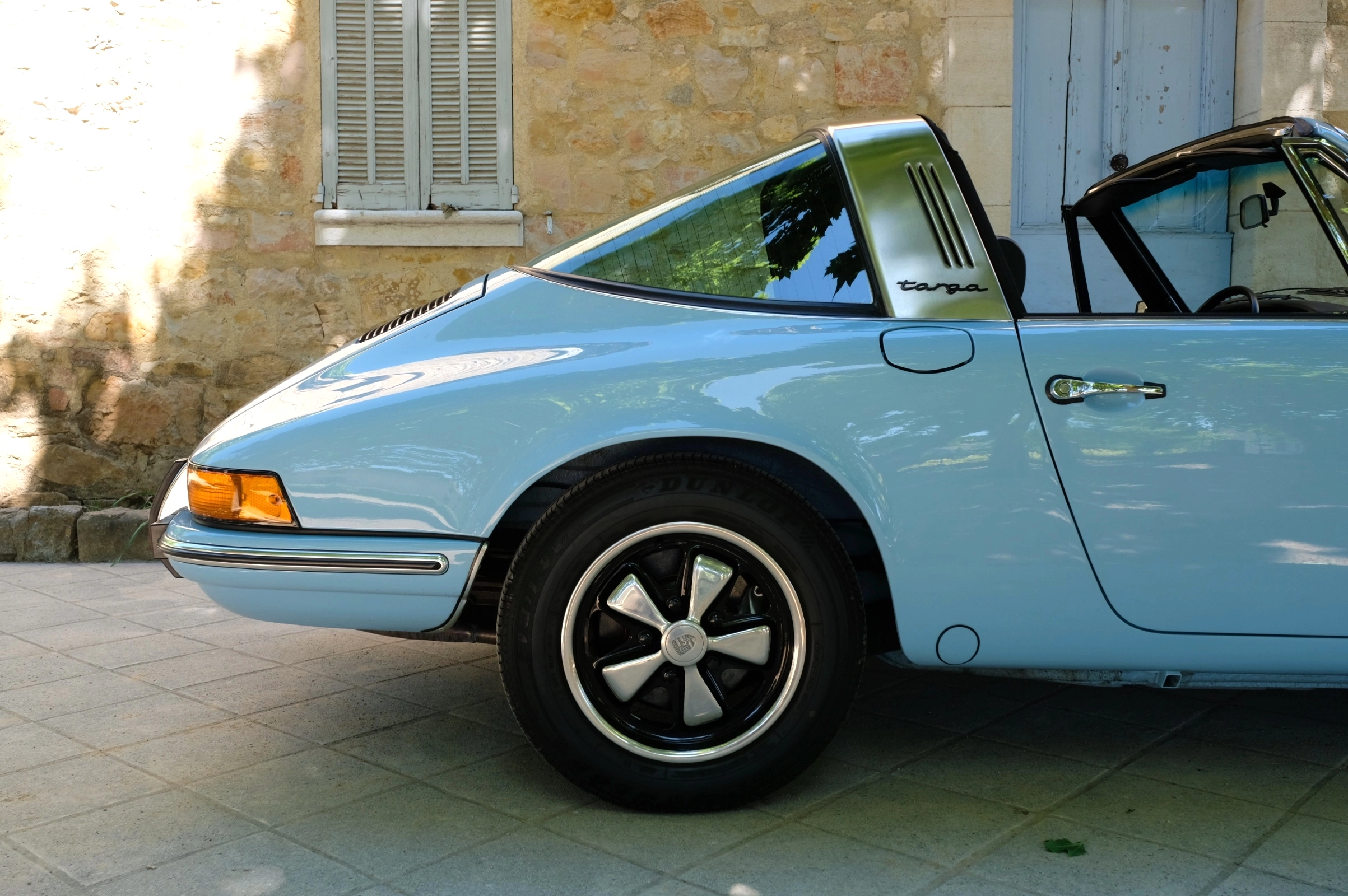 Porsch 911 Targa 2.4 (22)