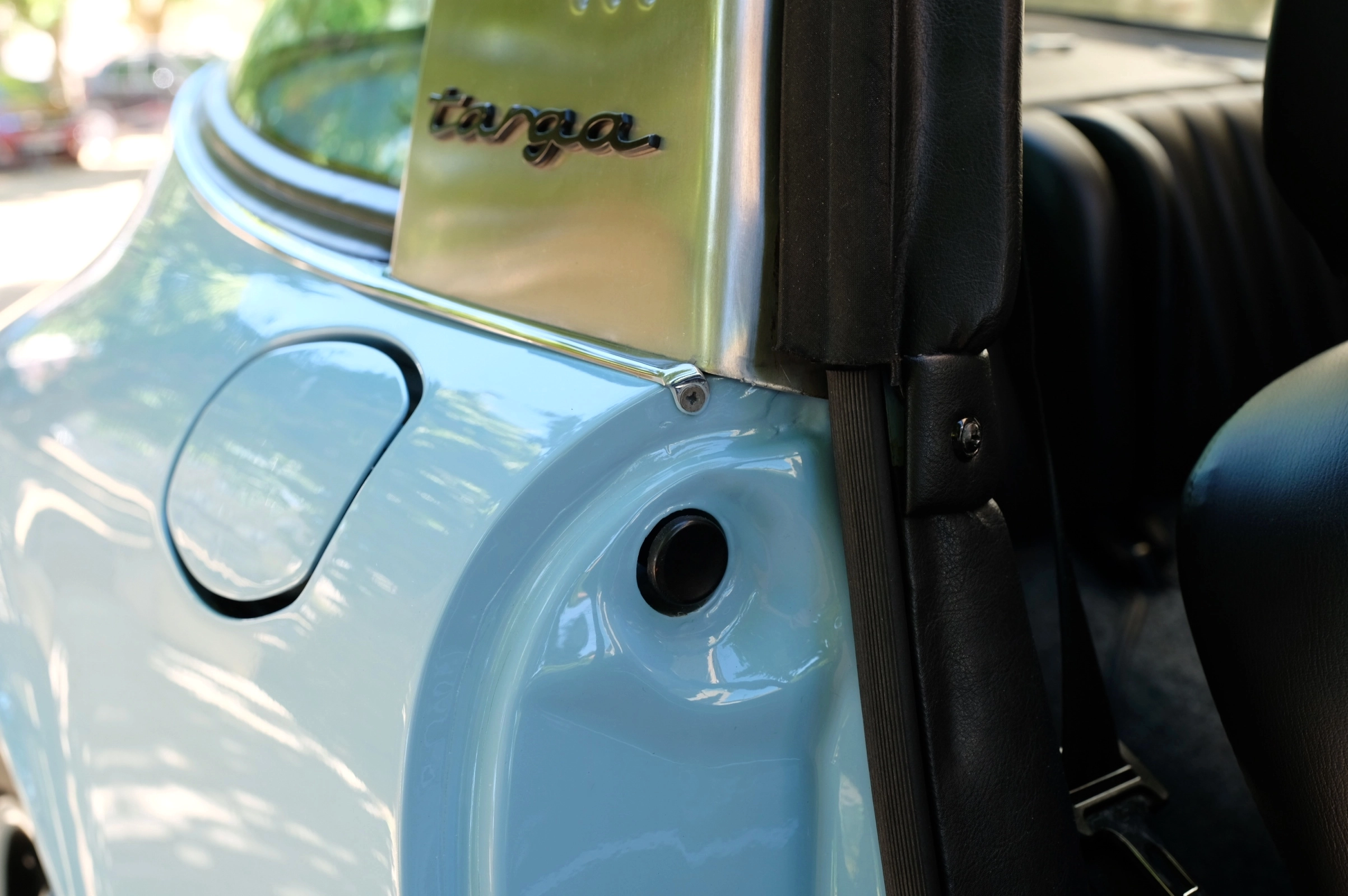 Porsch 911 Targa 2.4 (32)