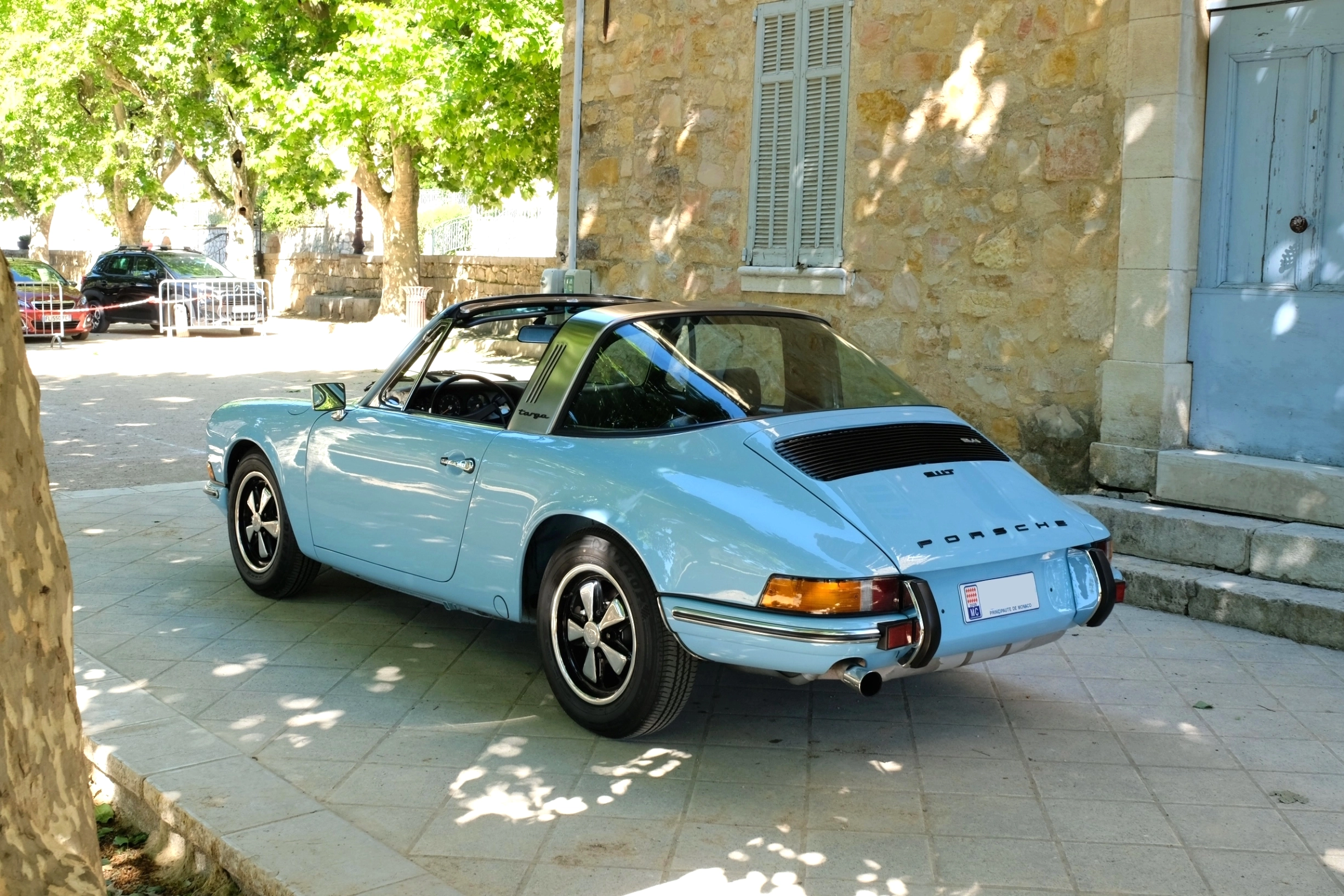 Porsch 911 Targa 2.4 (4)