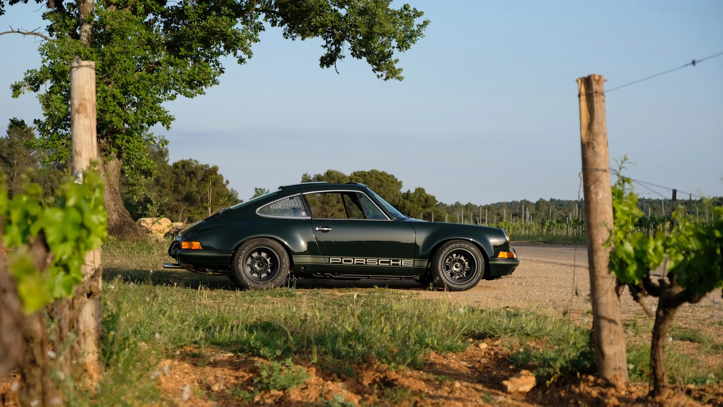 Porsche Backdate 16-9 (1)