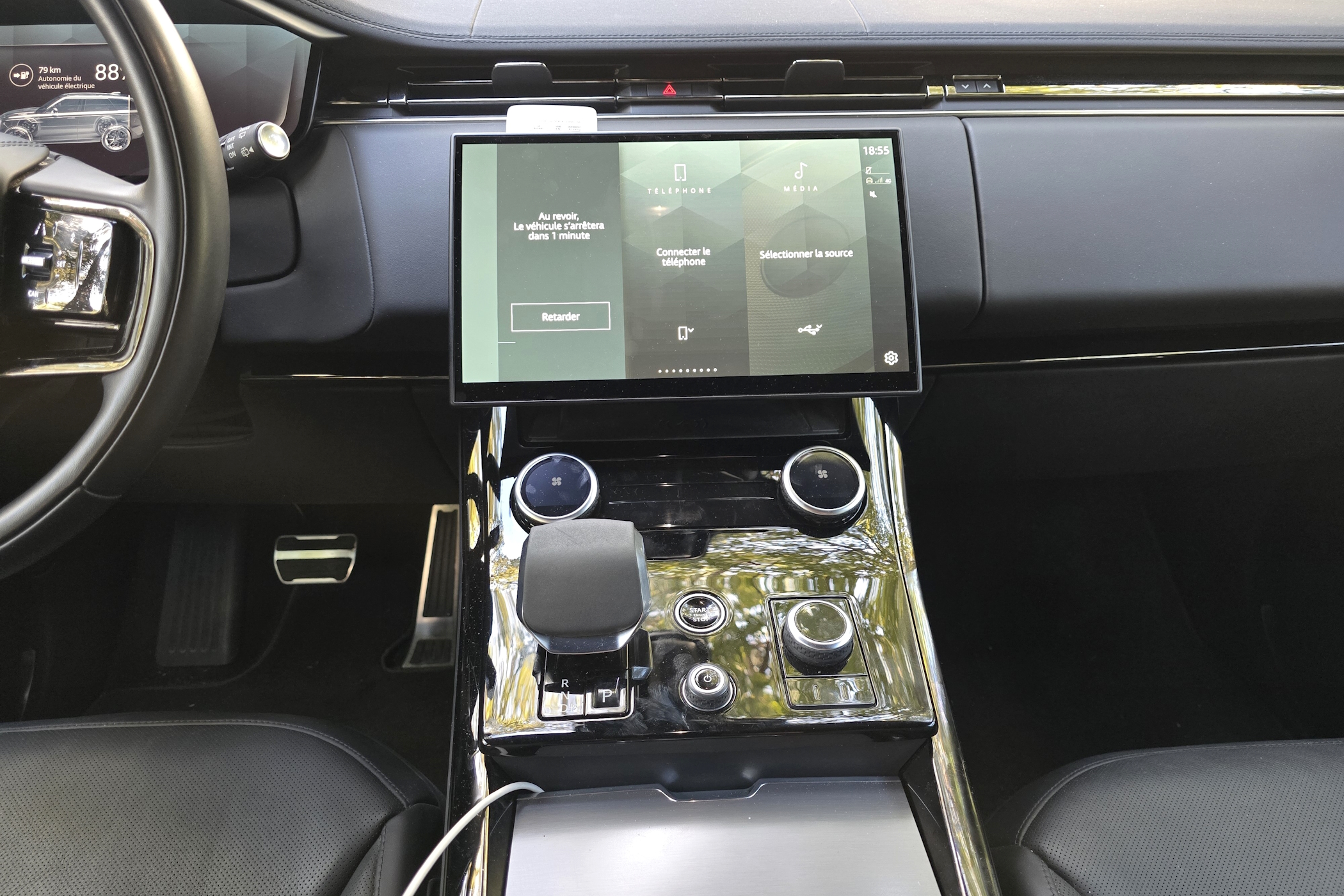 Range Rover Sprt 440e (12)