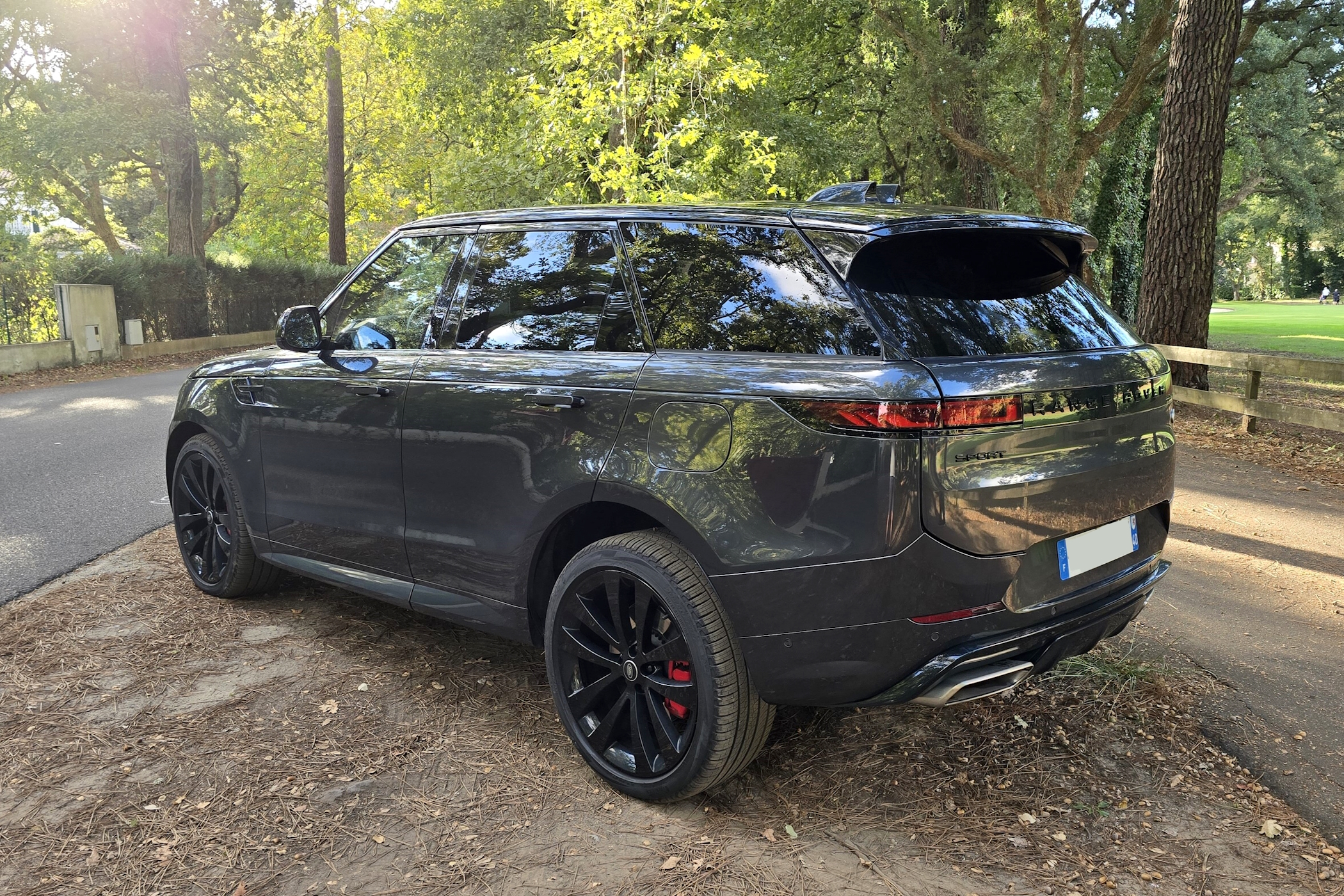 Range Rover Sprt 440e (2)