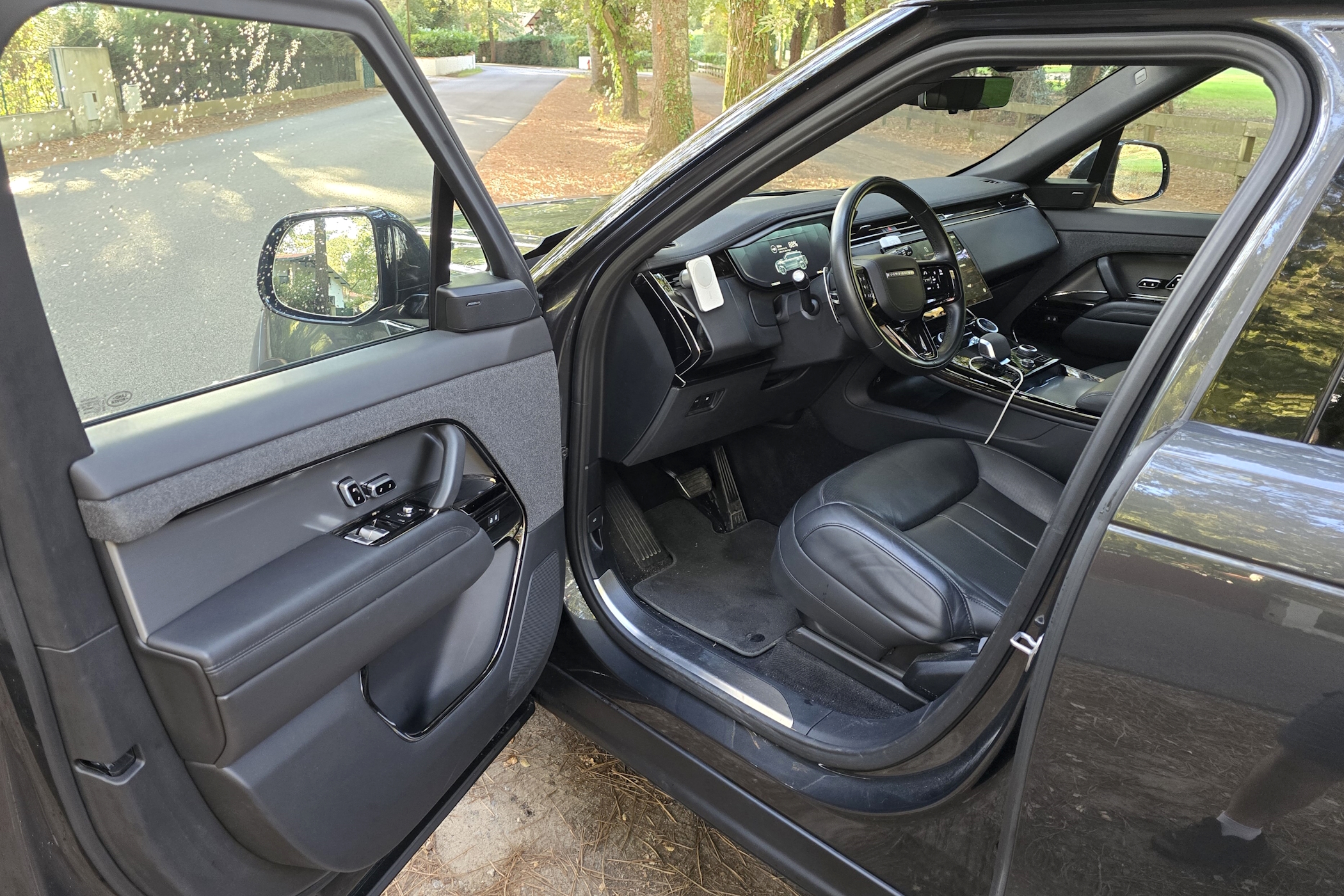 Range Rover Sprt 440e (7)